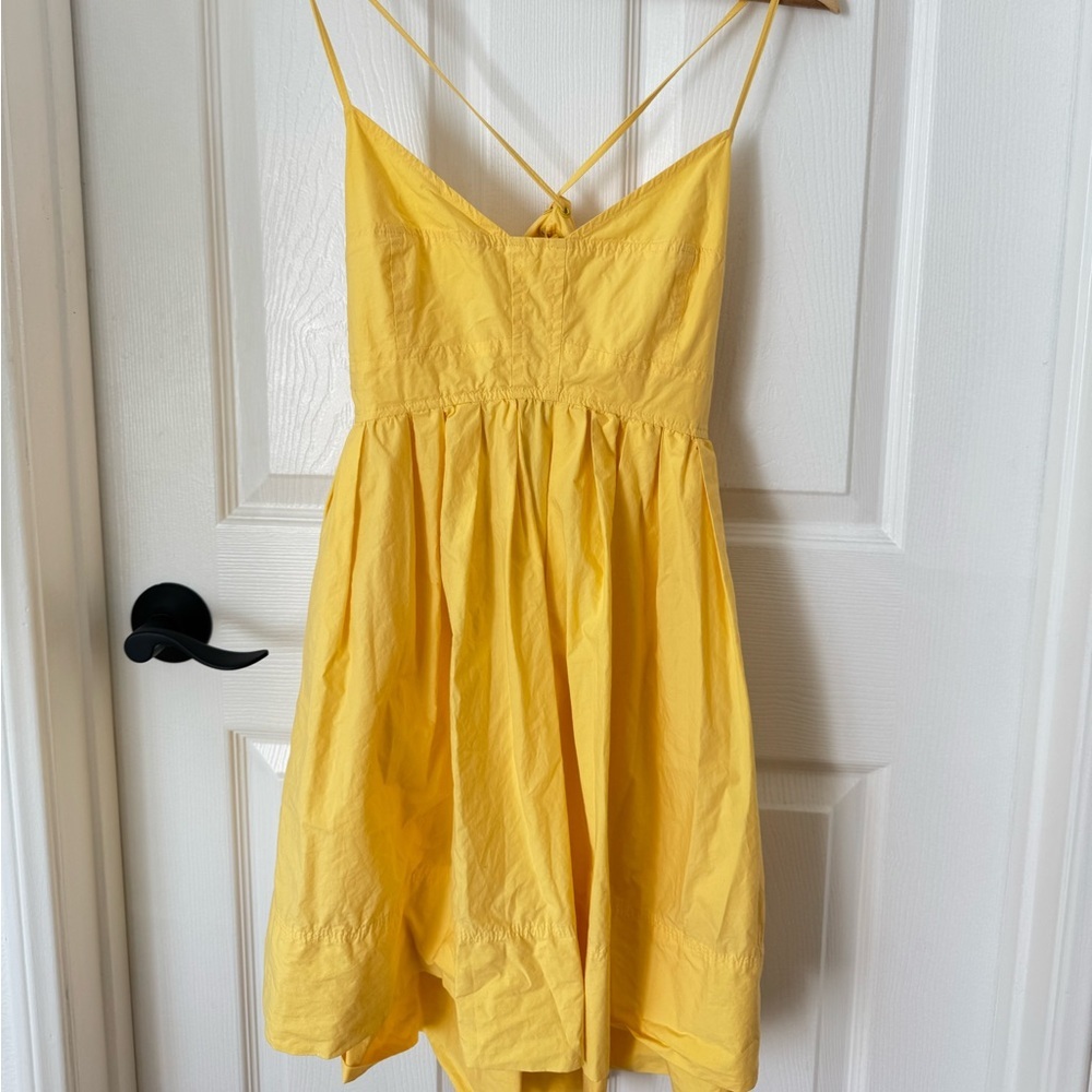 ALC BUTTER YELLOW TIE BACK MINI DRESS!